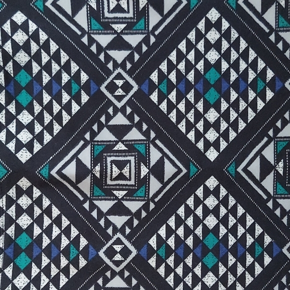 Geo print skirt - Picture 2 of 4